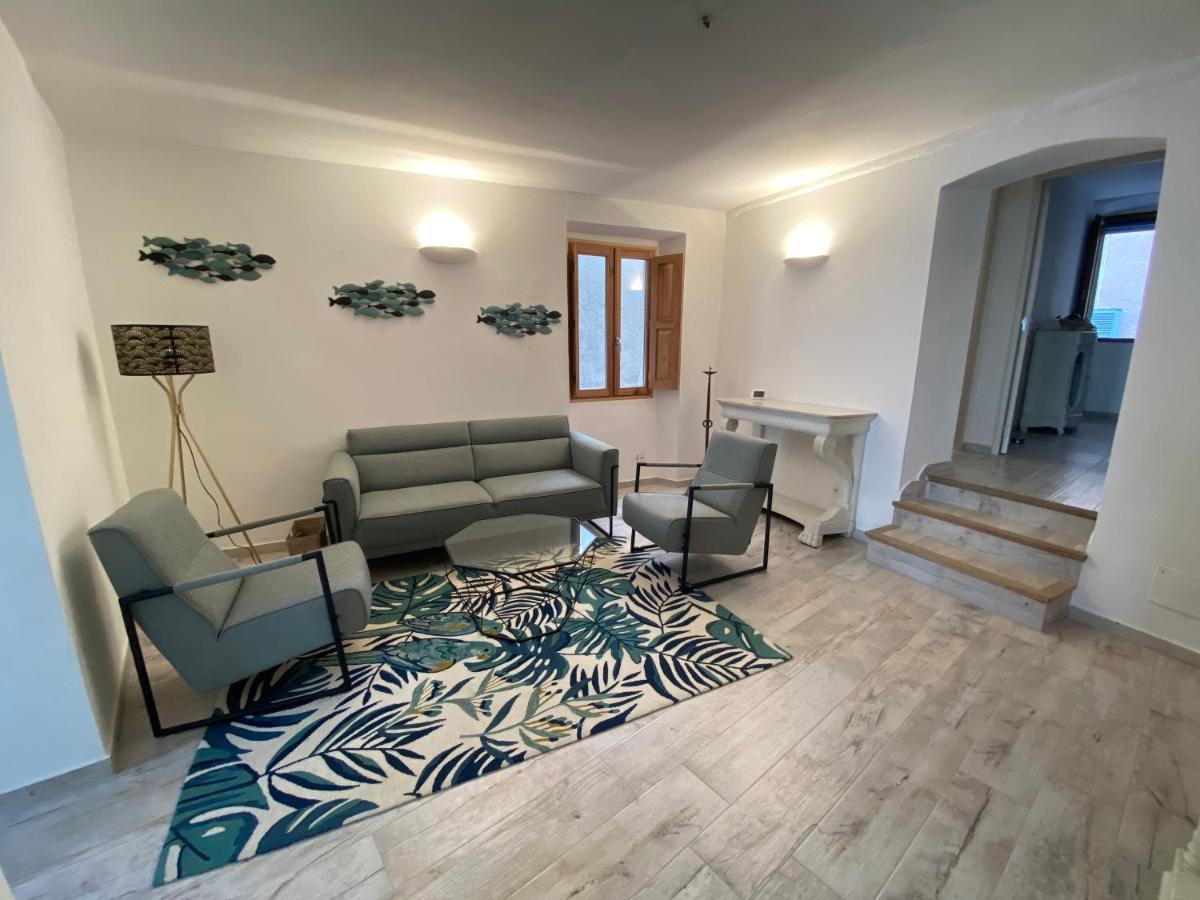 Appartement Au Centre De Bonifacio โบนิฟาซิโอ ภายนอก รูปภาพ